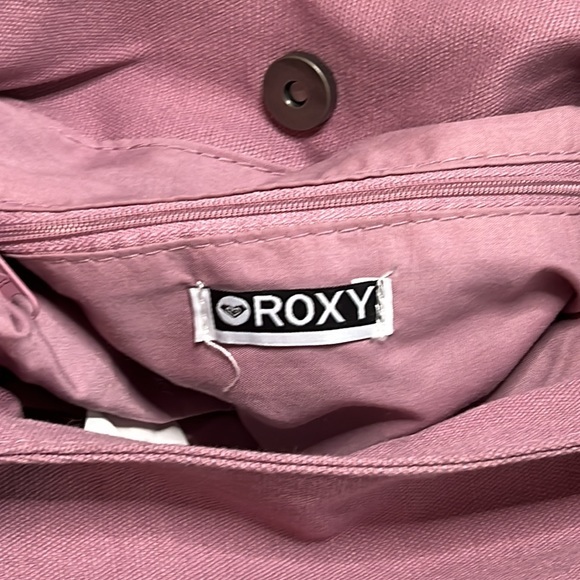 Roxy large mauve/pink tote bag with sequined heart design. - Picture 10 of 12